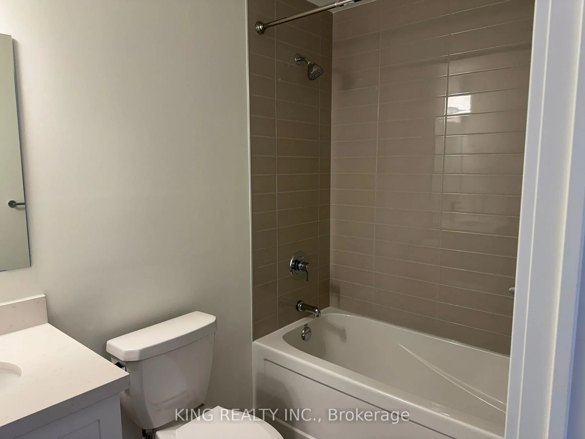 Photo 12 of Unit 803, 51 Clarington Boulevard, Clarington, Bowmanville — HOMEH