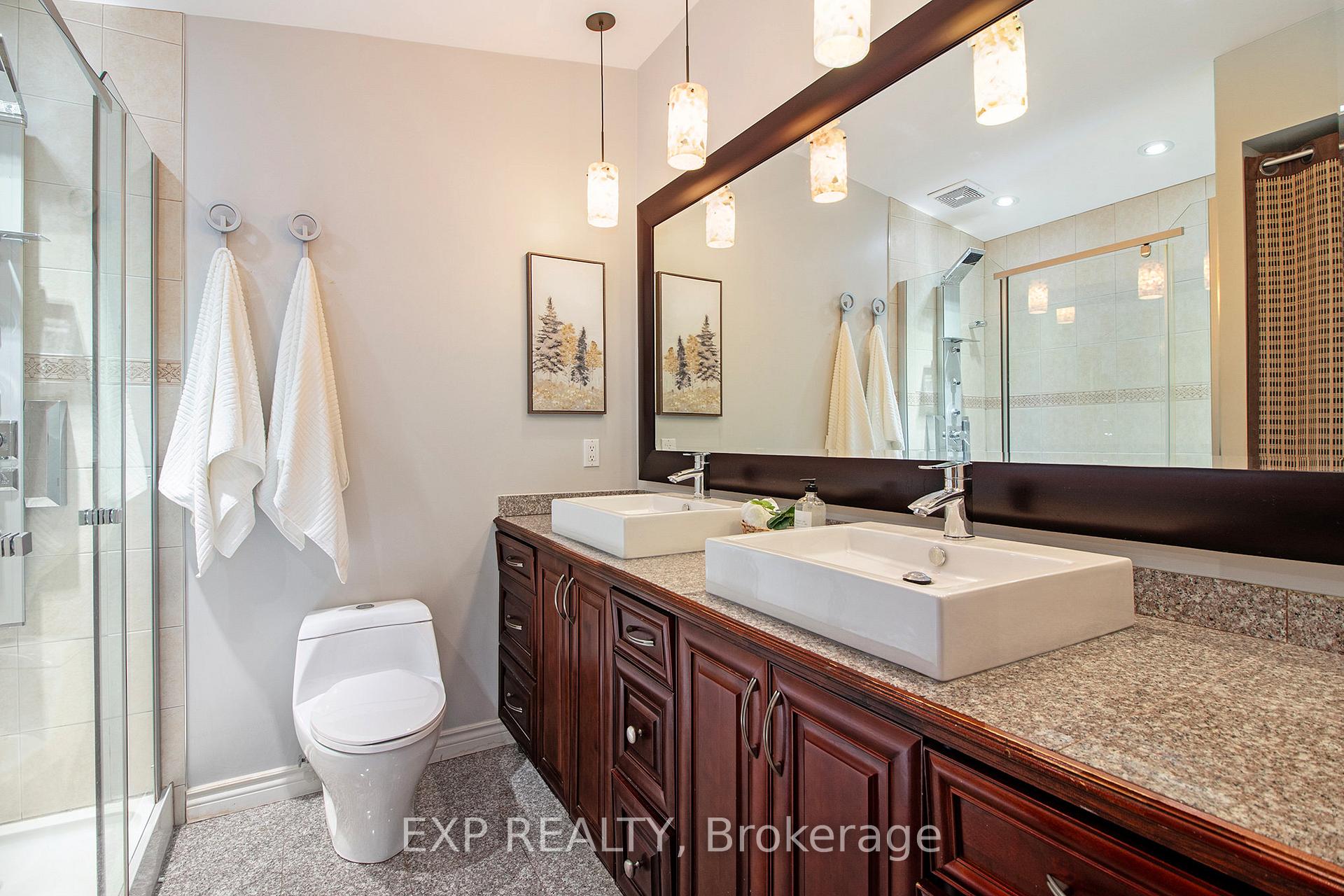 Photo 20 of Unit 25, 525 St Laurent Boulevard, Ottawa, Viscount Alexander Park — HOMEH
