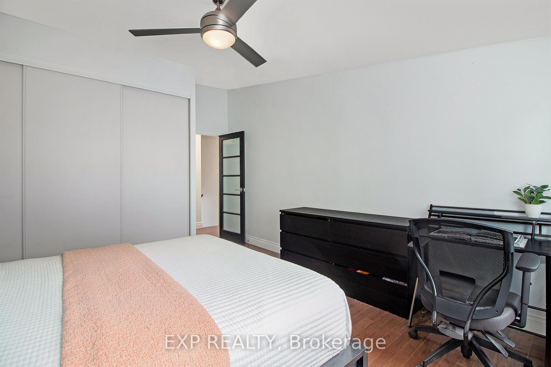 Photo 22 of Unit 25, 525 St Laurent Boulevard, Ottawa, Viscount Alexander Park — HOMEH