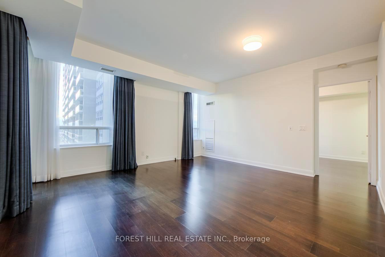 Photo 7 of Unit 906, 88 Broadway Avenue, Toronto, Mount Pleasant West — HOMEH