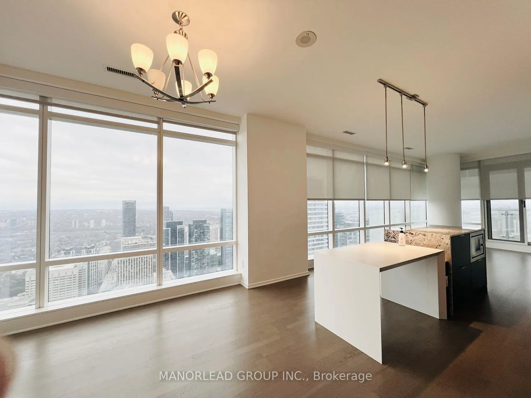 Photo 3 of Unit 5104, 1 Bloor Street E, Toronto, Church-Yonge Corridor — HOMEH