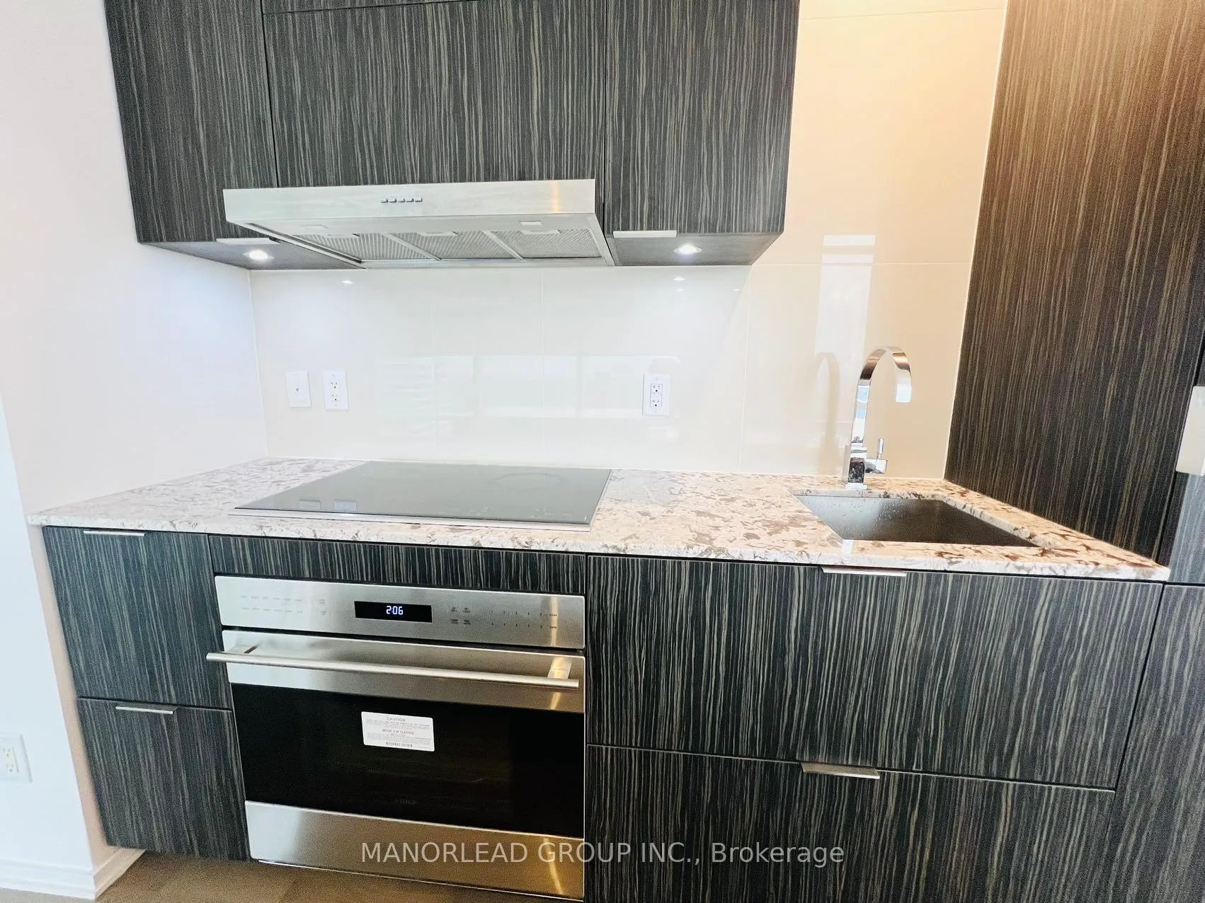 Photo 4 of Unit 5104, 1 Bloor Street E, Toronto, Church-Yonge Corridor — HOMEH
