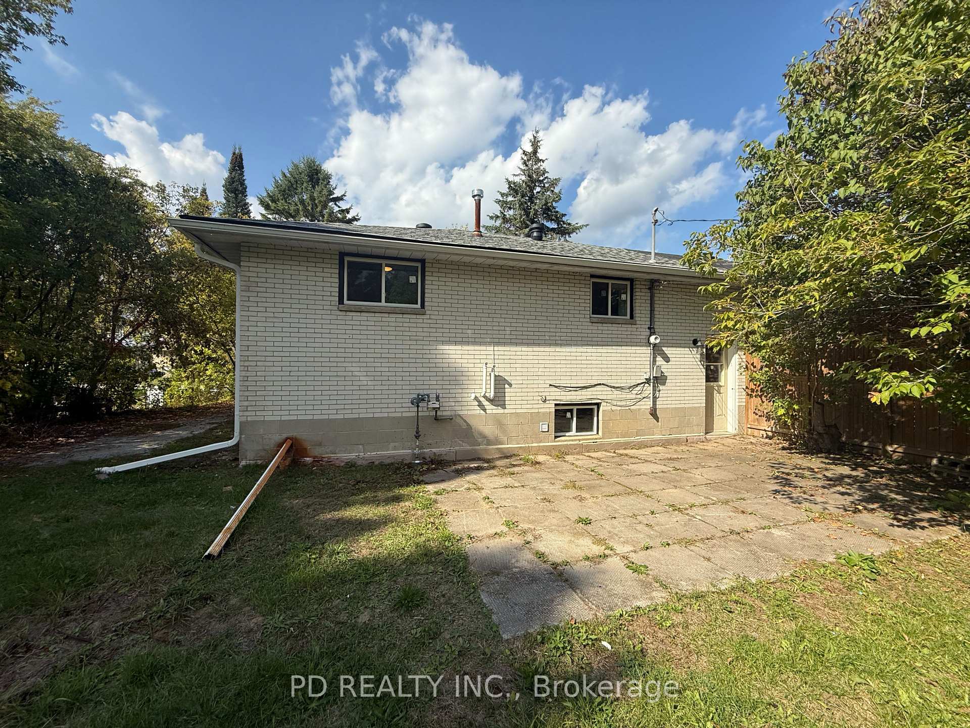 Photo 3 of 250 Cindy Lane, Essa, Angus — HOMEH