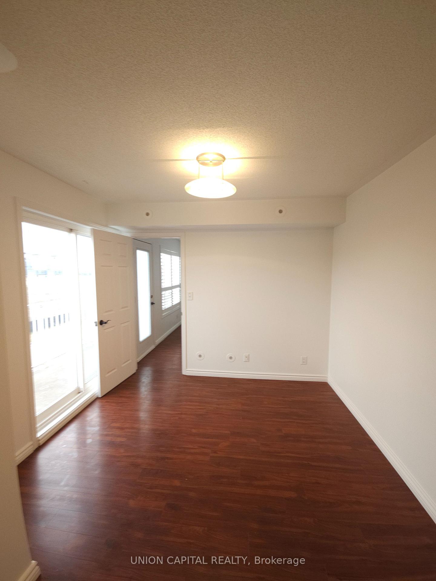 Photo 9 of 105 Sunrise Drive, Markham, Milliken Mills East — HOMEH