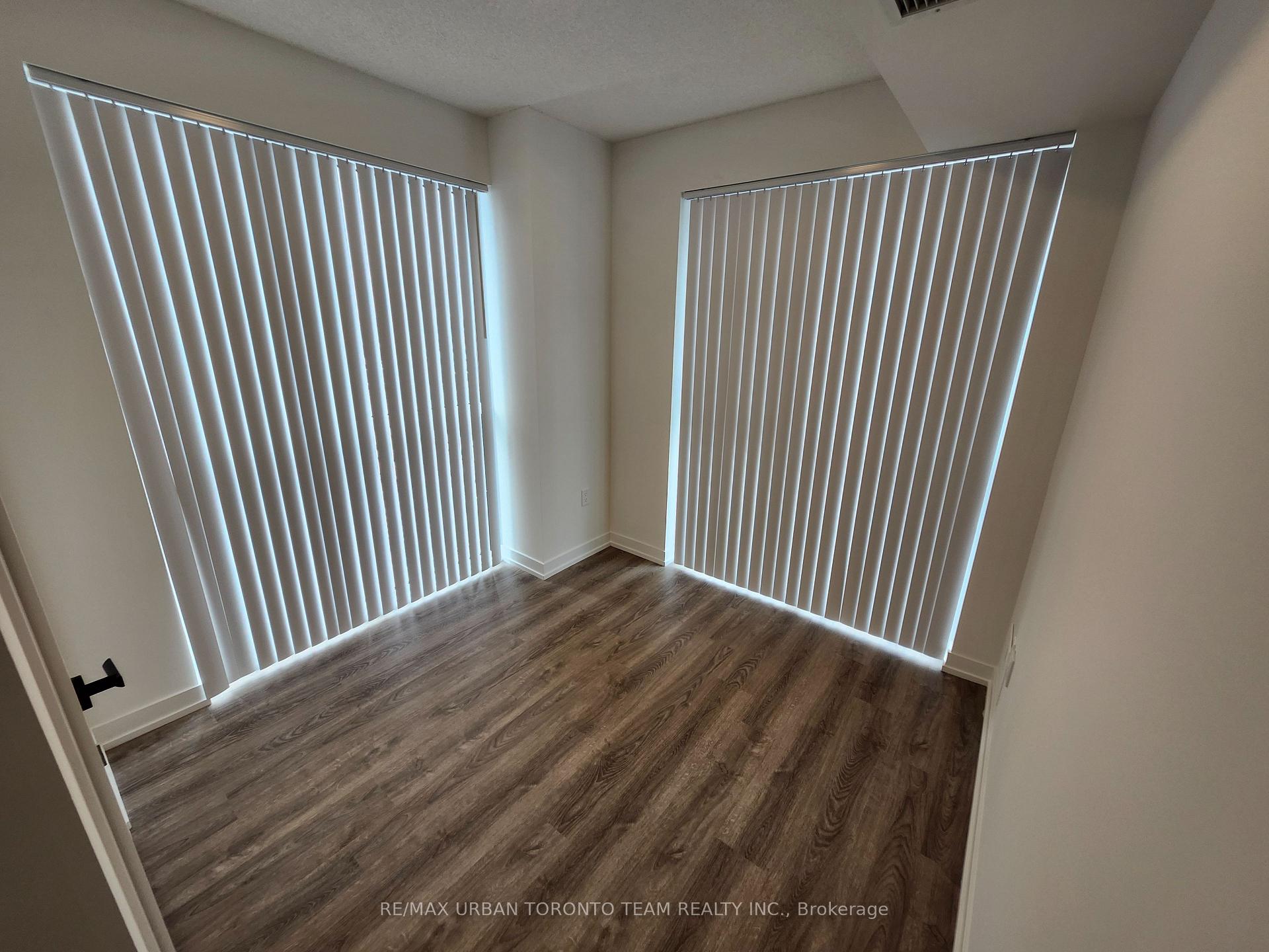 Photo 7 of Unit 4003, 195 Commerce Street, Vaughan, Vaughan Corporate Centre — HOMEH