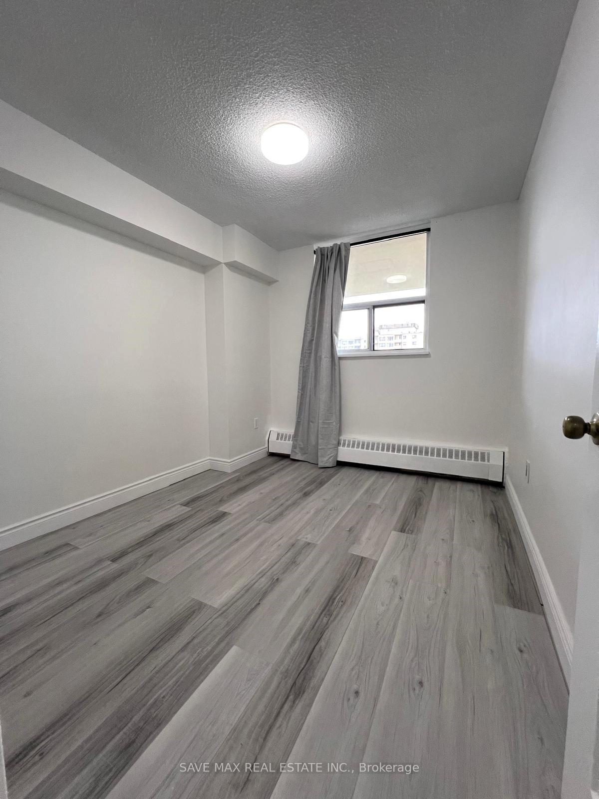 Photo 13 of Unit 1812, 370 Dixon Road, Etobicoke, Kingsview Village-The Westway — HOMEH