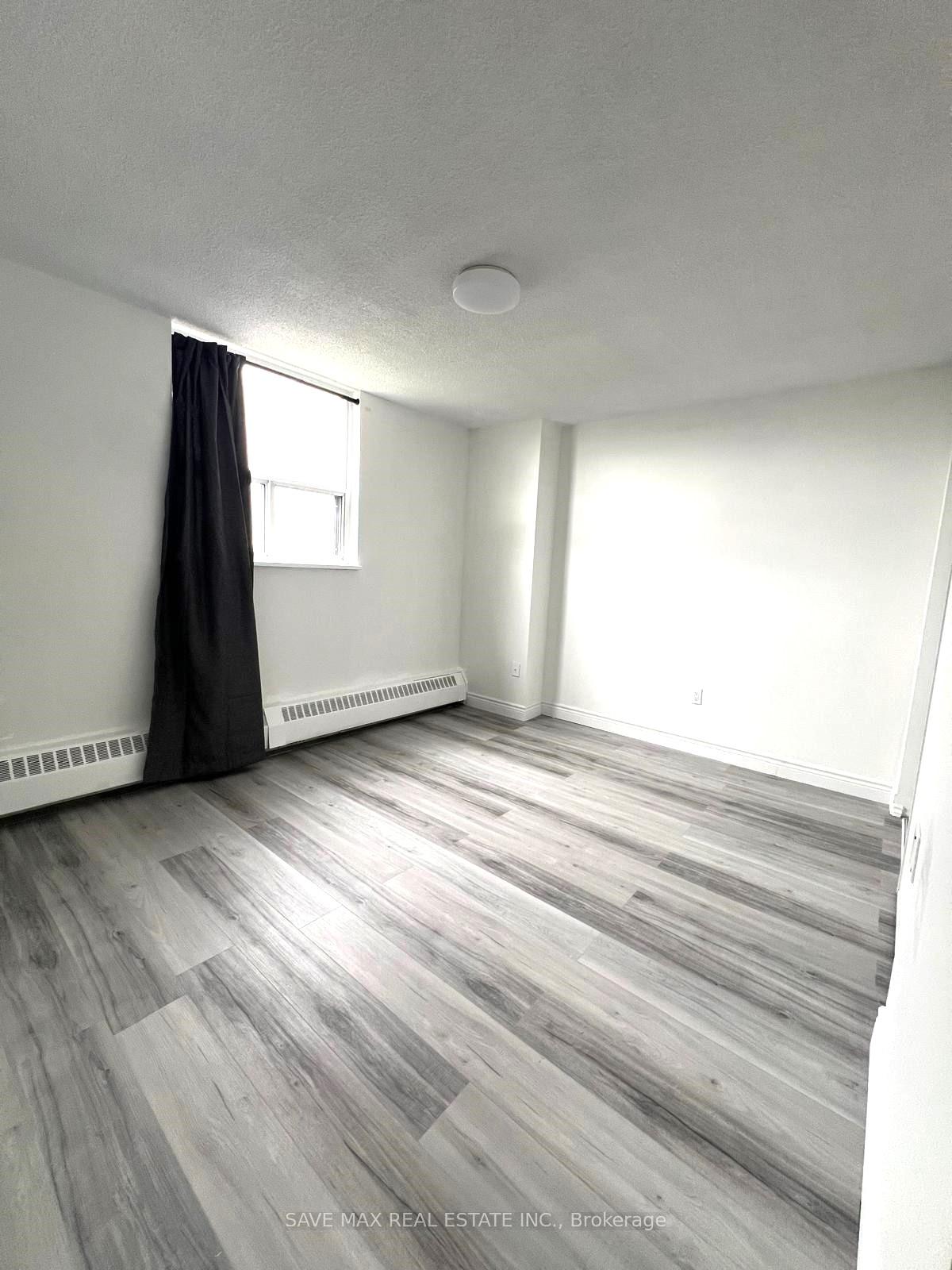 Photo 14 of Unit 1812, 370 Dixon Road, Etobicoke, Kingsview Village-The Westway — HOMEH
