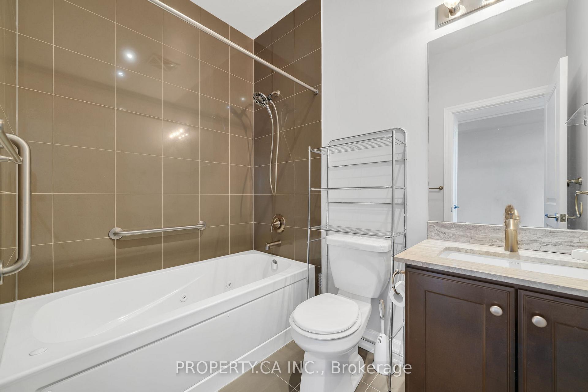 Photo 23 of Unit 518, 111 Civic Square Gate, Aurora, Bayview Wellington — HOMEH