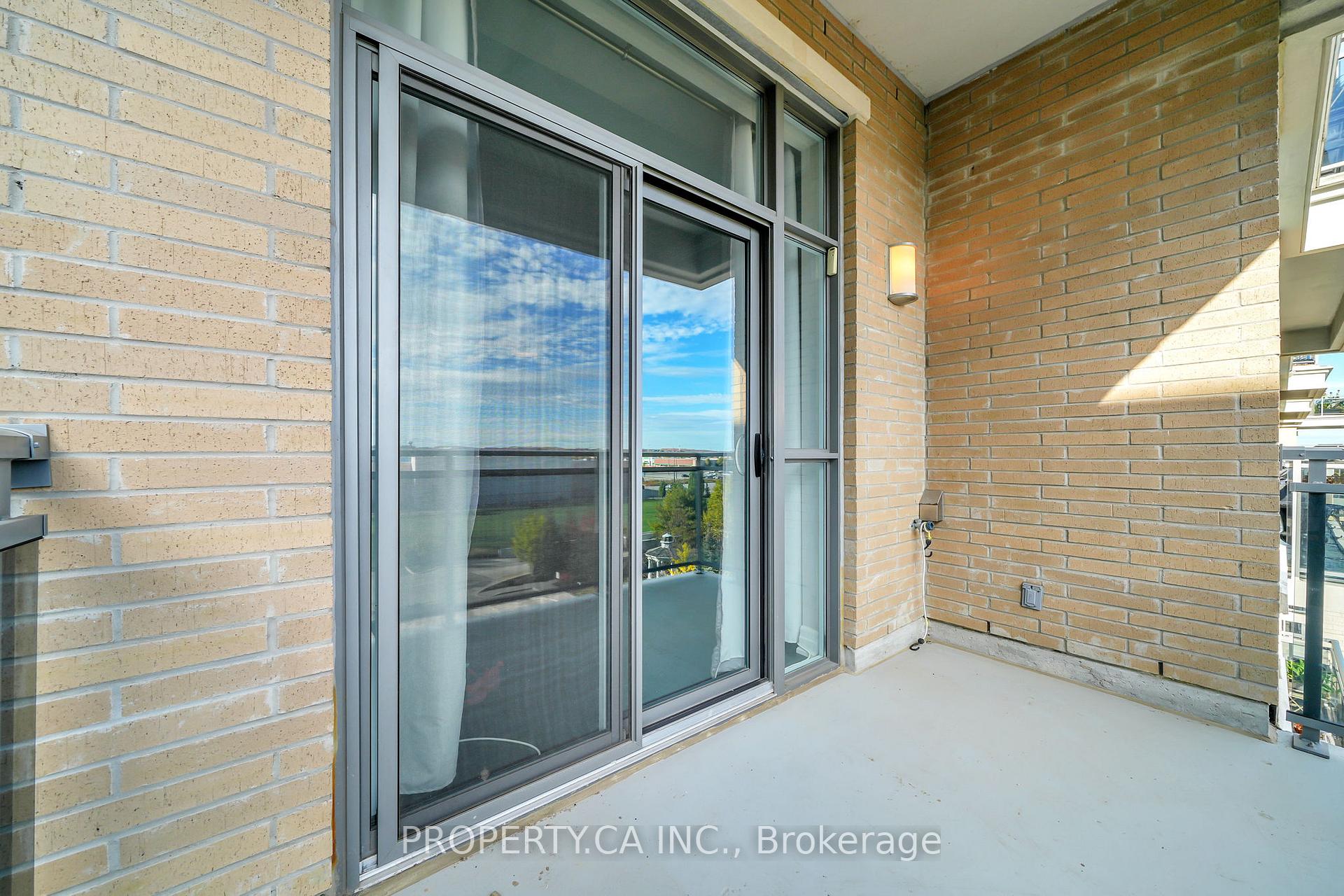 Photo 25 of Unit 518, 111 Civic Square Gate, Aurora, Bayview Wellington — HOMEH