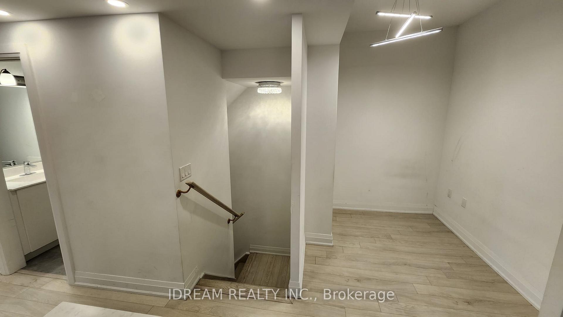 Photo 12 of Unit D102, 5289 Highway 7 Road, Vaughan, Vaughan Grove — HOMEH