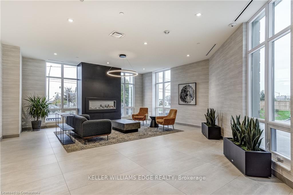 Photo 2 of Unit 601, 2750 King Street E, Hamilton, Greenford — HOMEH