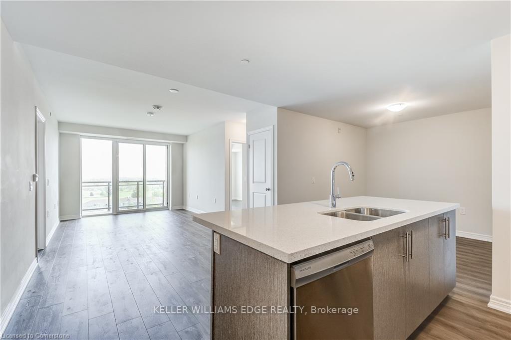 Photo 7 of Unit 601, 2750 King Street E, Hamilton, Greenford — HOMEH