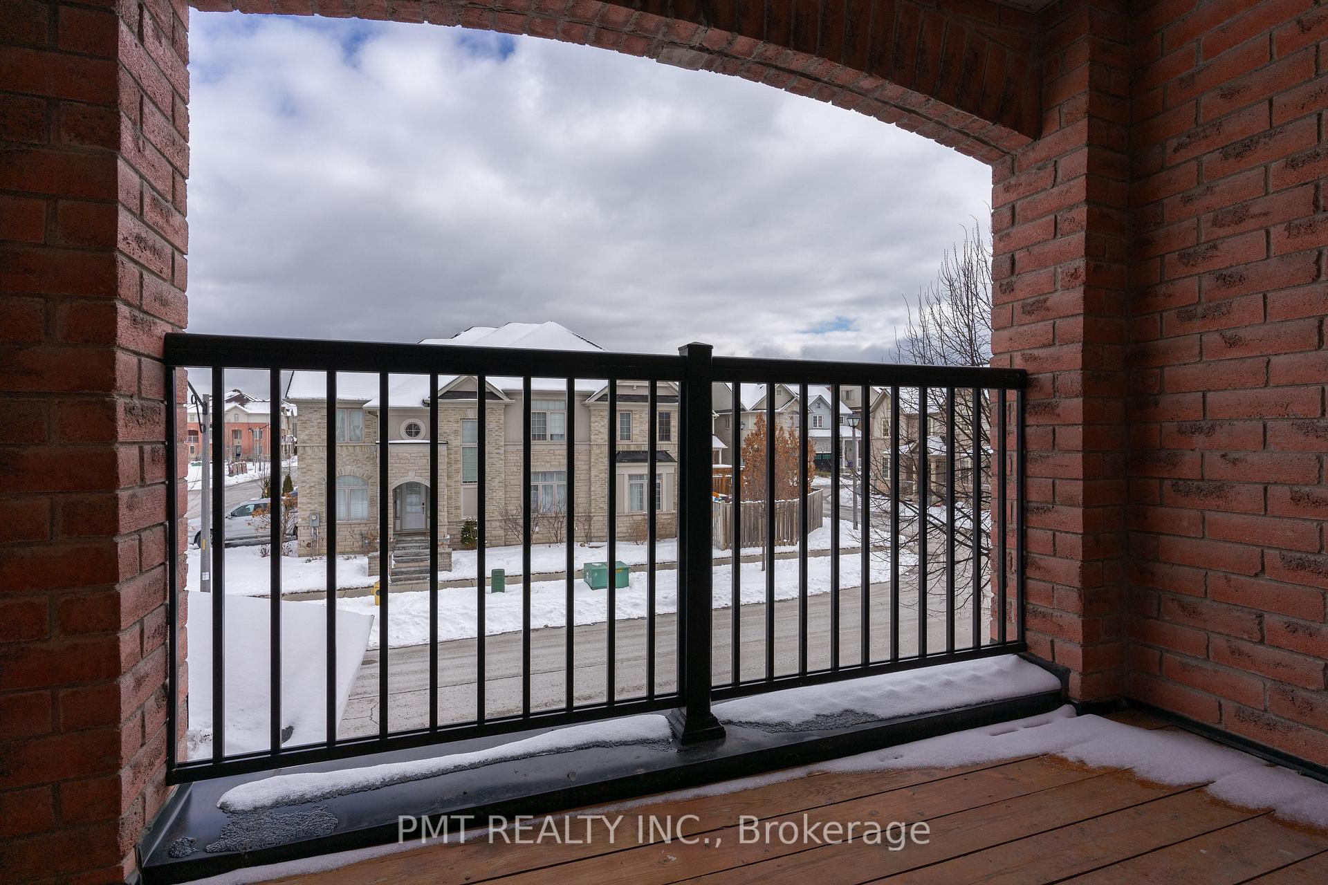 Photo 11 of 46 Pendrill Way, Ajax, Central East — HOMEH