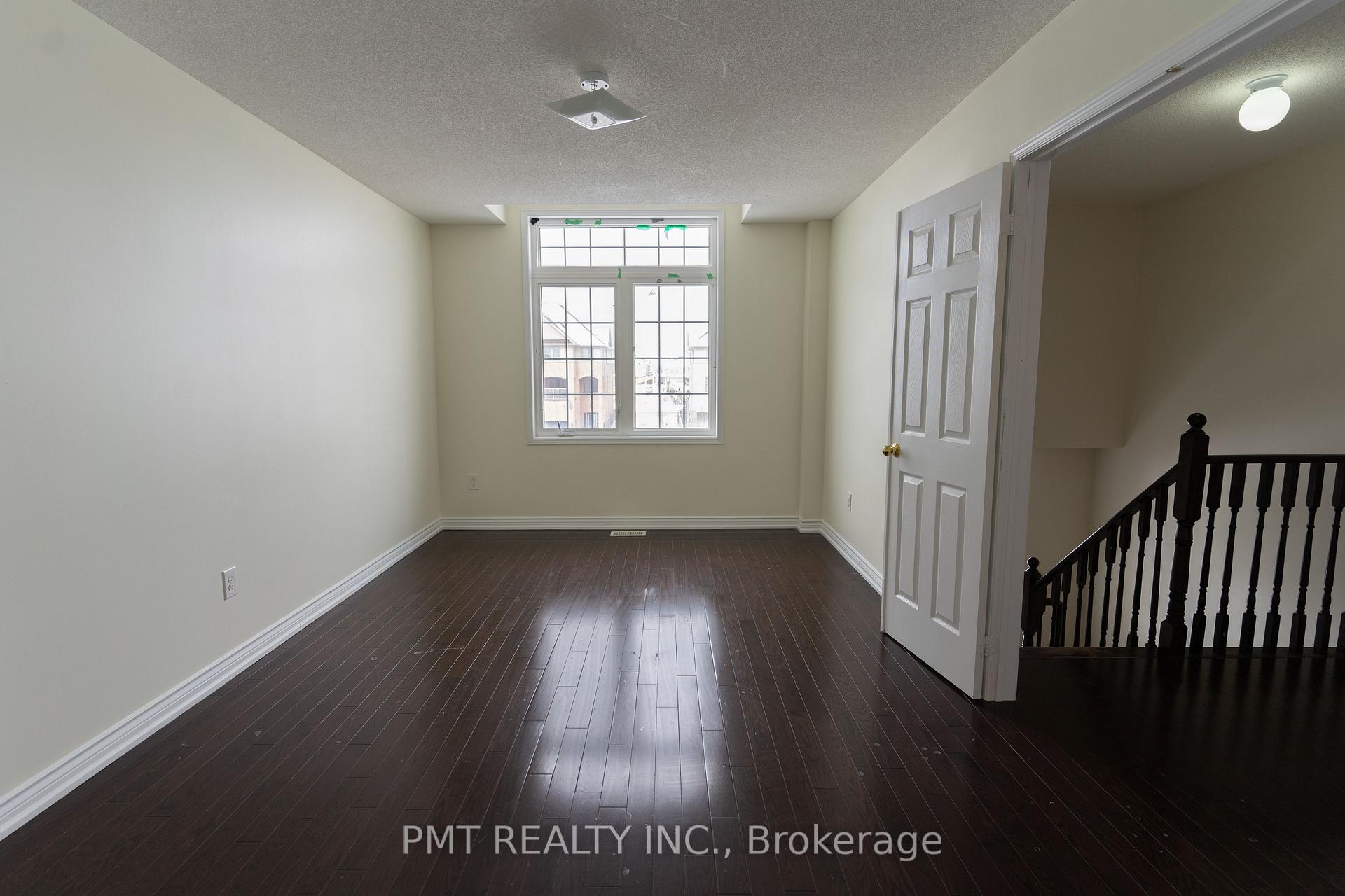 Photo 17 of 46 Pendrill Way, Ajax, Central East — HOMEH