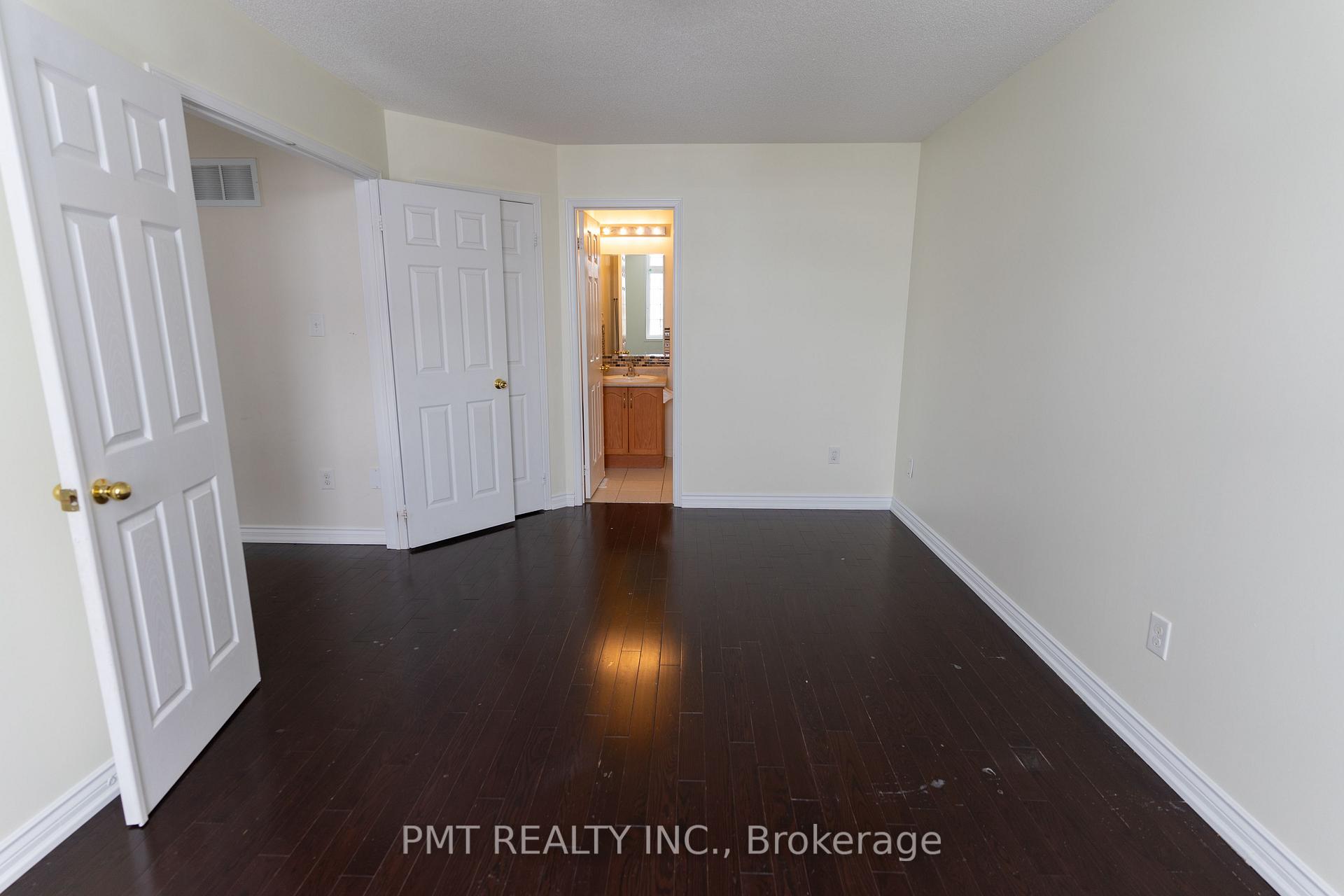 Photo 16 of 46 Pendrill Way, Ajax, Central East — HOMEH