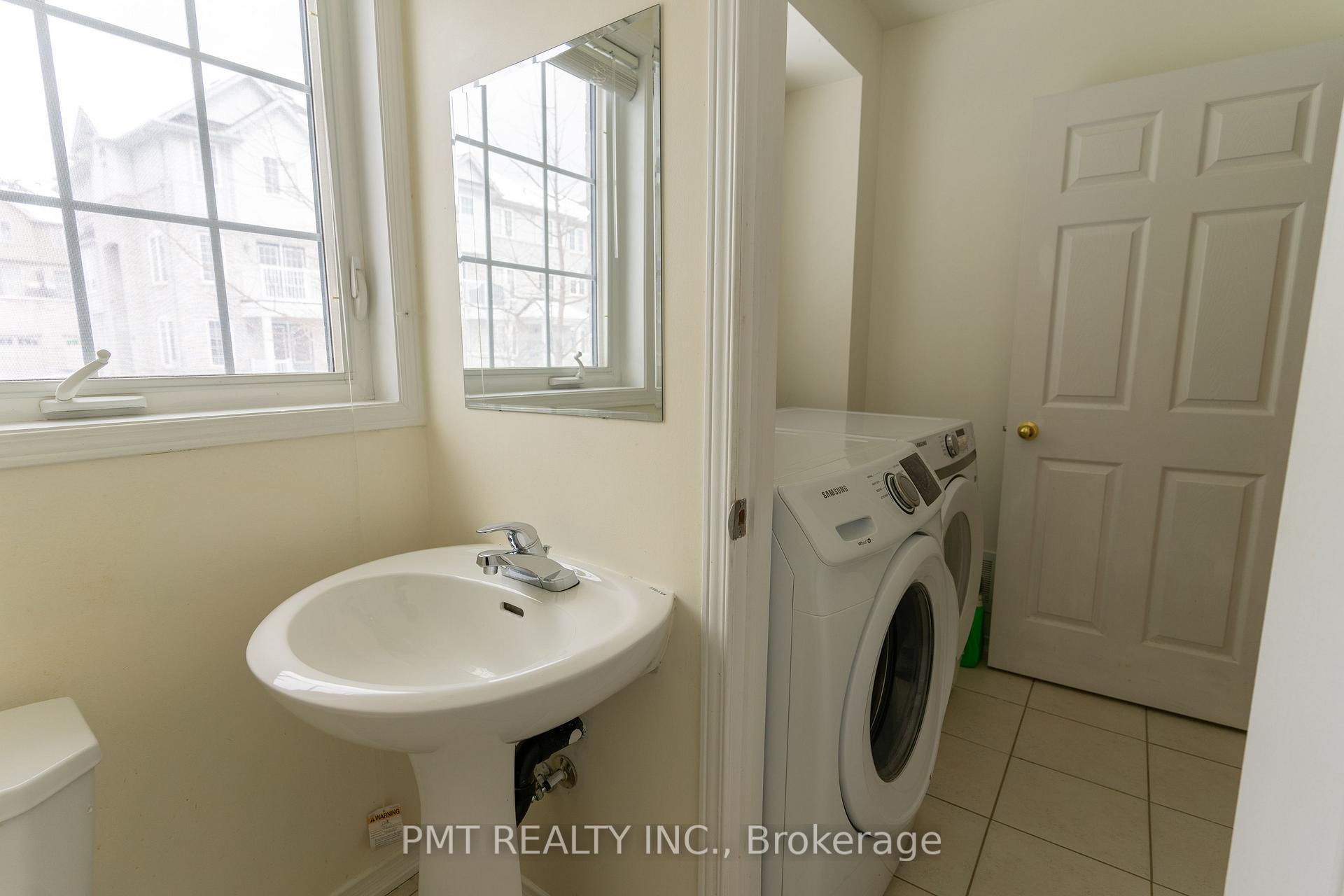 Photo 28 of 46 Pendrill Way, Ajax, Central East — HOMEH