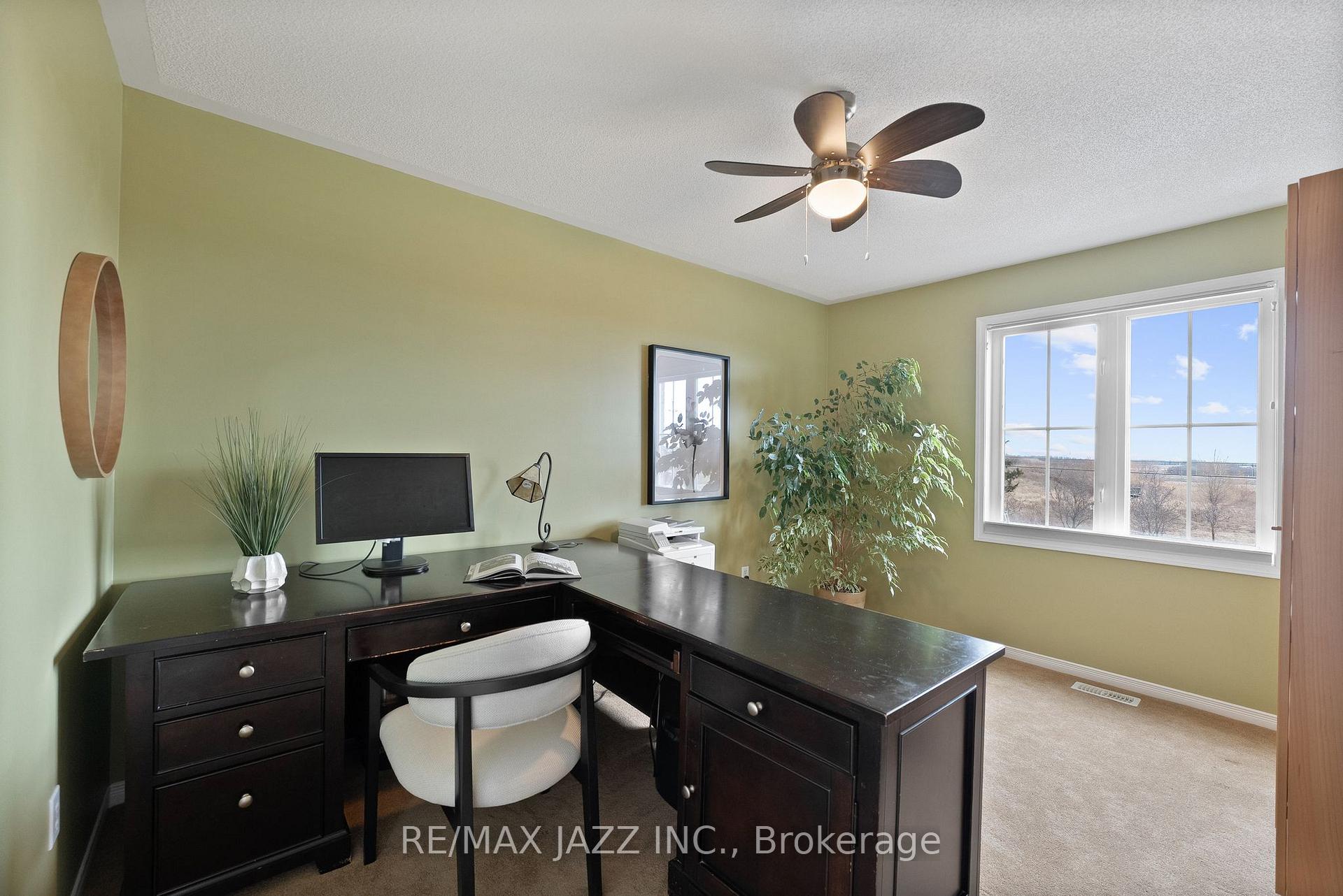 Photo 35 of 39 Silverwood Circle, Ajax, Central East — HOMEH