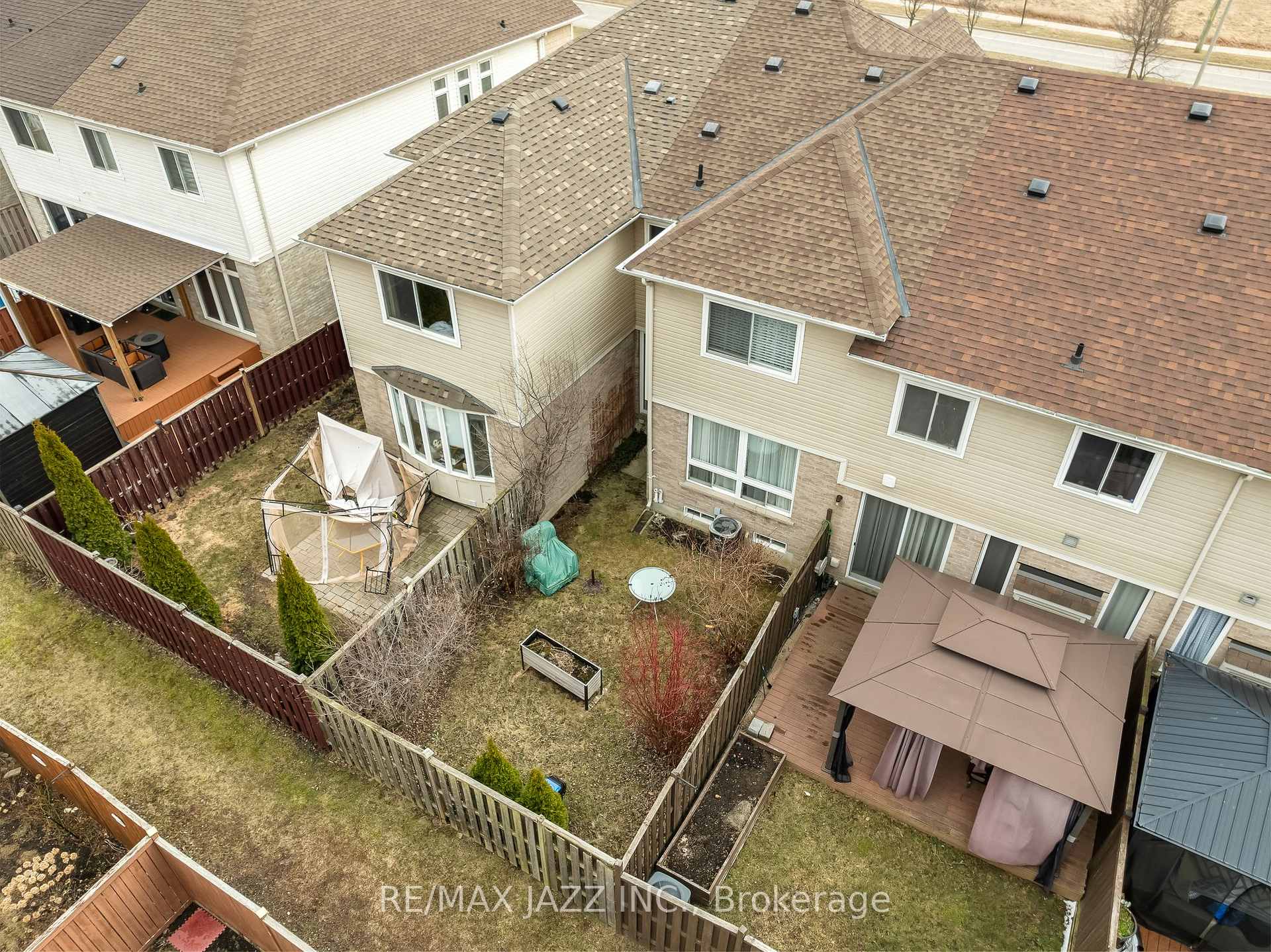 Photo 42 of 39 Silverwood Circle, Ajax, Central East — HOMEH