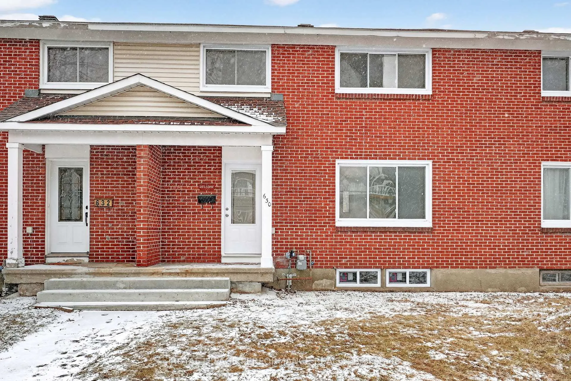 Photo 3 of 630 Borthwick Avenue, Ottawa, Castle Heights/Rideau High — HOMEH