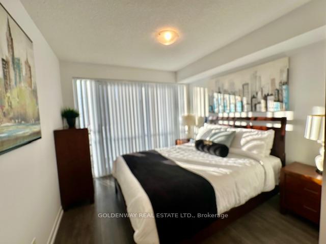 Photo 7 of Unit 1808, 125 Redpath Avenue, Toronto, Mount Pleasant West — HOMEH
