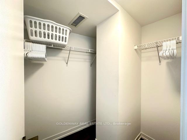 Photo 11 of Unit 1808, 125 Redpath Avenue, Toronto, Mount Pleasant West — HOMEH
