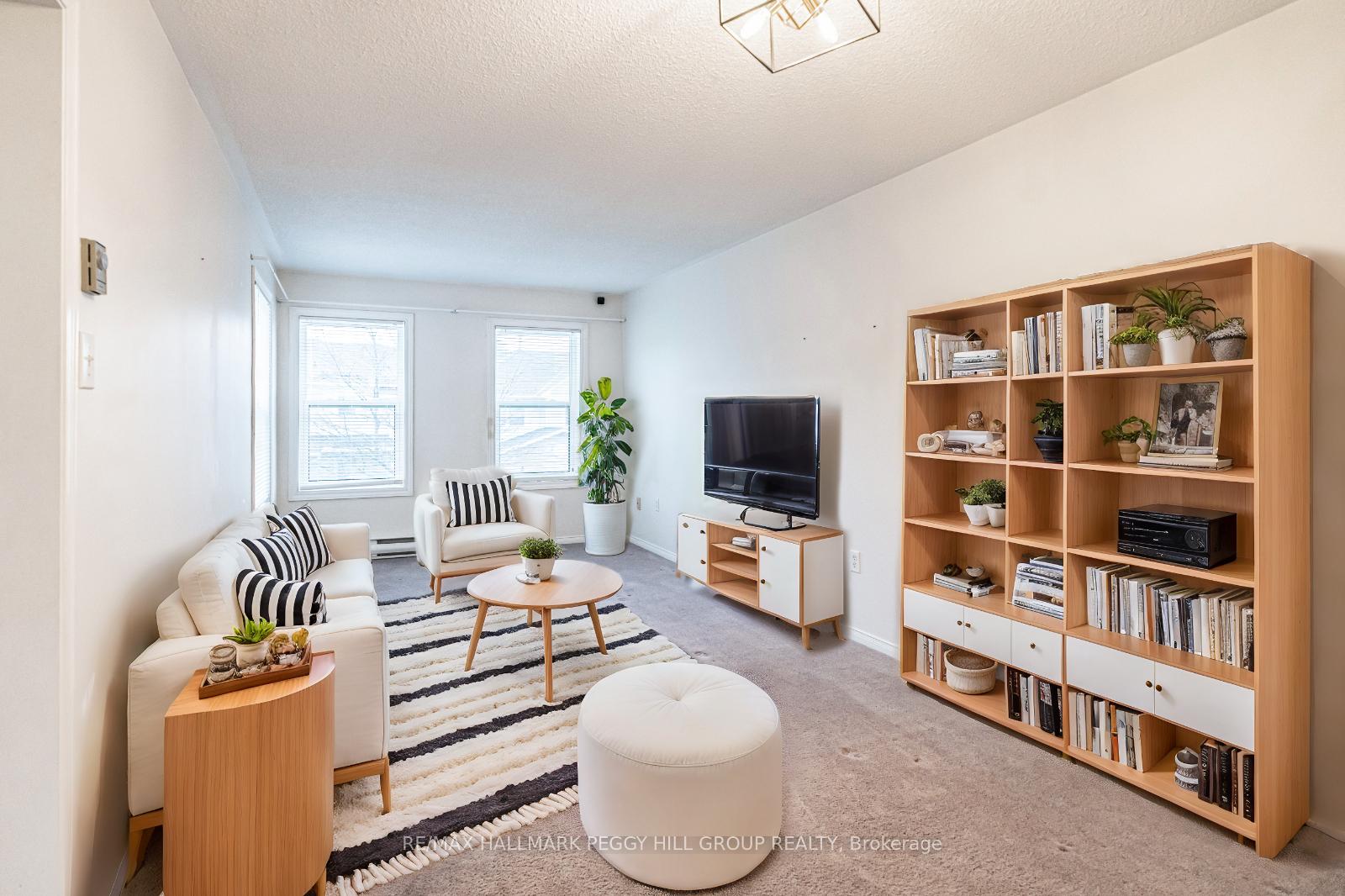 Photo 5 of Unit 36, 120 D'Ambrosio Drive, Barrie, Painswick North — HOMEH