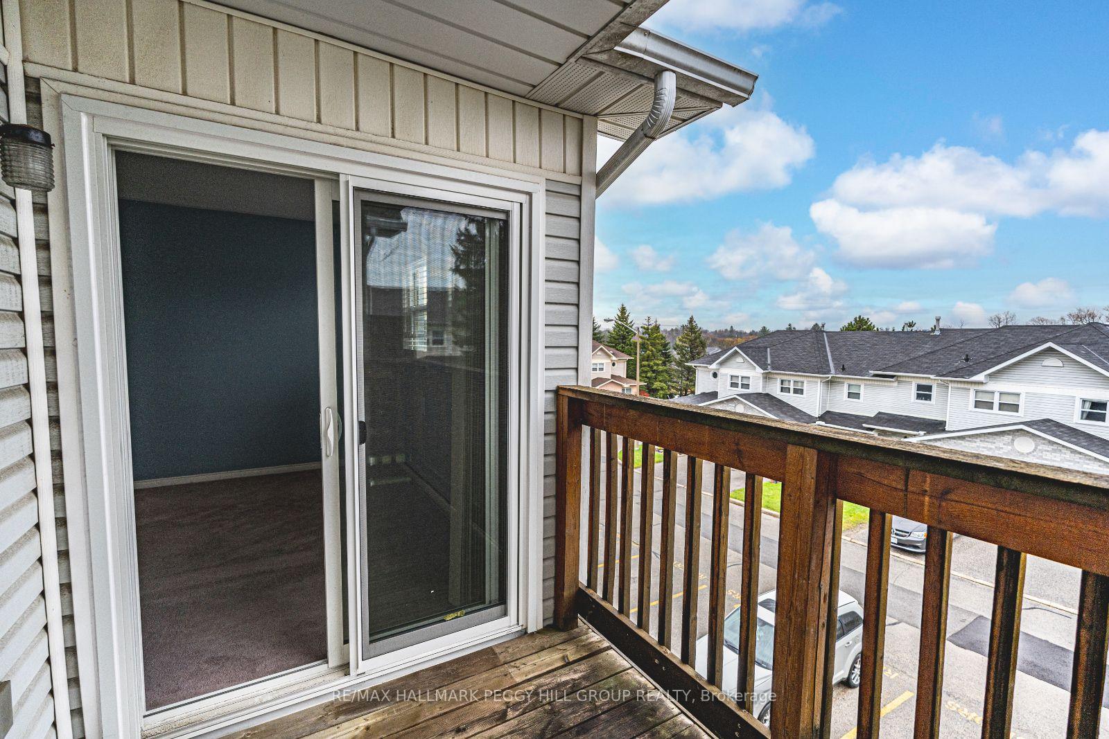 Photo 9 of Unit 36, 120 D'Ambrosio Drive, Barrie, Painswick North — HOMEH