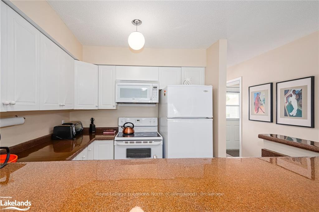 Photo 9 of 296 Mariners Way, Collingwood — HOMEH
