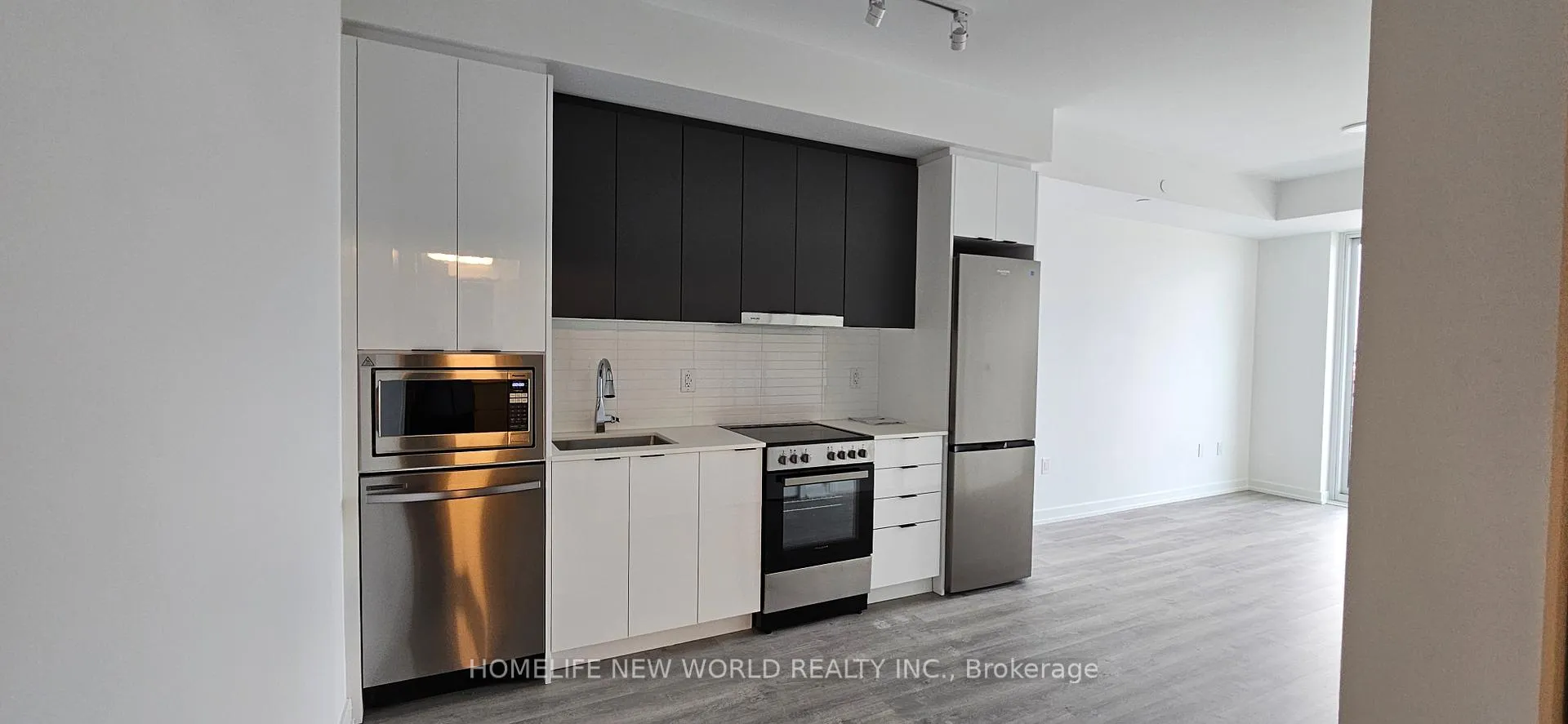 Photo 4 of Unit A530, 9763 Markham Road, Markham, Greensborough — HOMEH