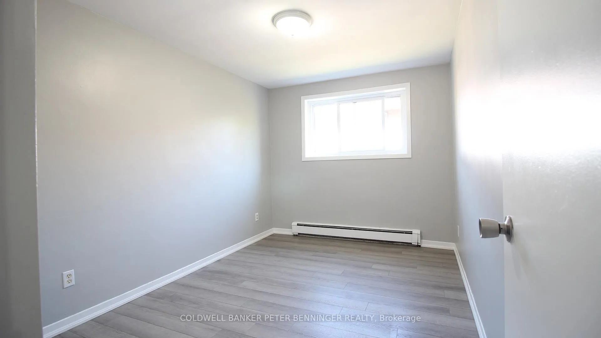 Photo 8 of Unit 12, 527 Parkside Drive, Waterloo — HOMEH