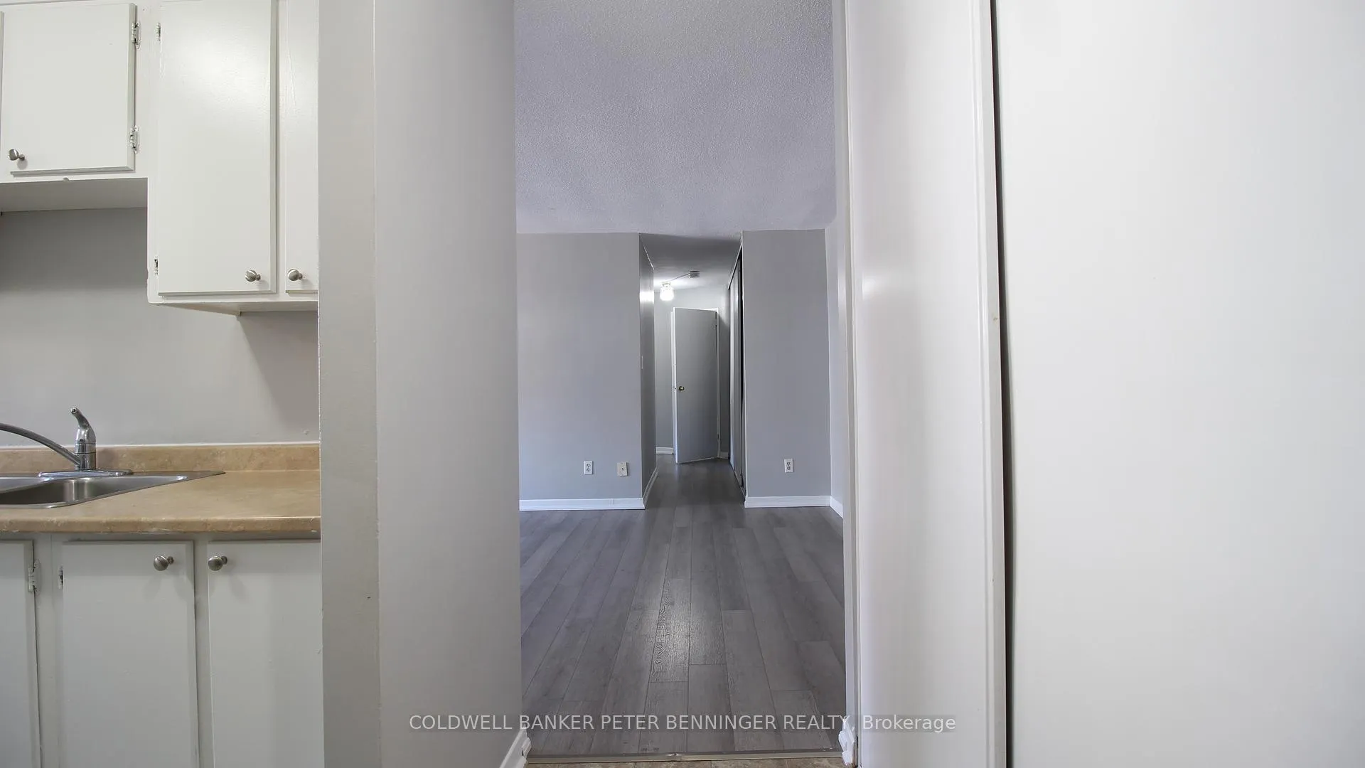 Photo 11 of Unit 12, 527 Parkside Drive, Waterloo — HOMEH