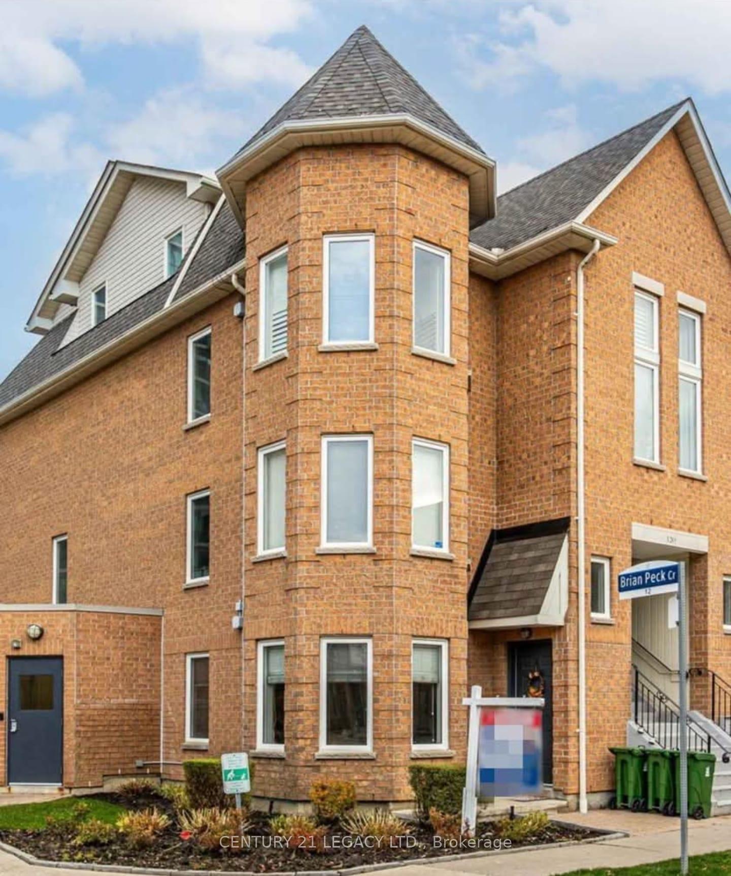 Front of Unit 101, 120 Aerodrome Crescent