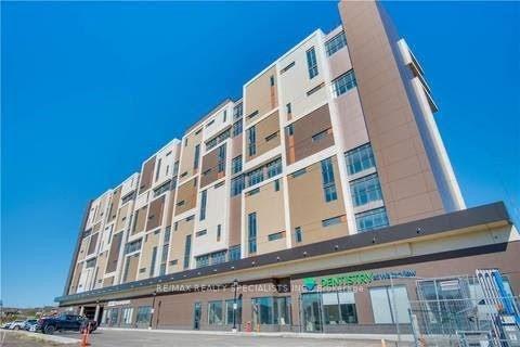 Front of Unit 211, 560 North Service Road
