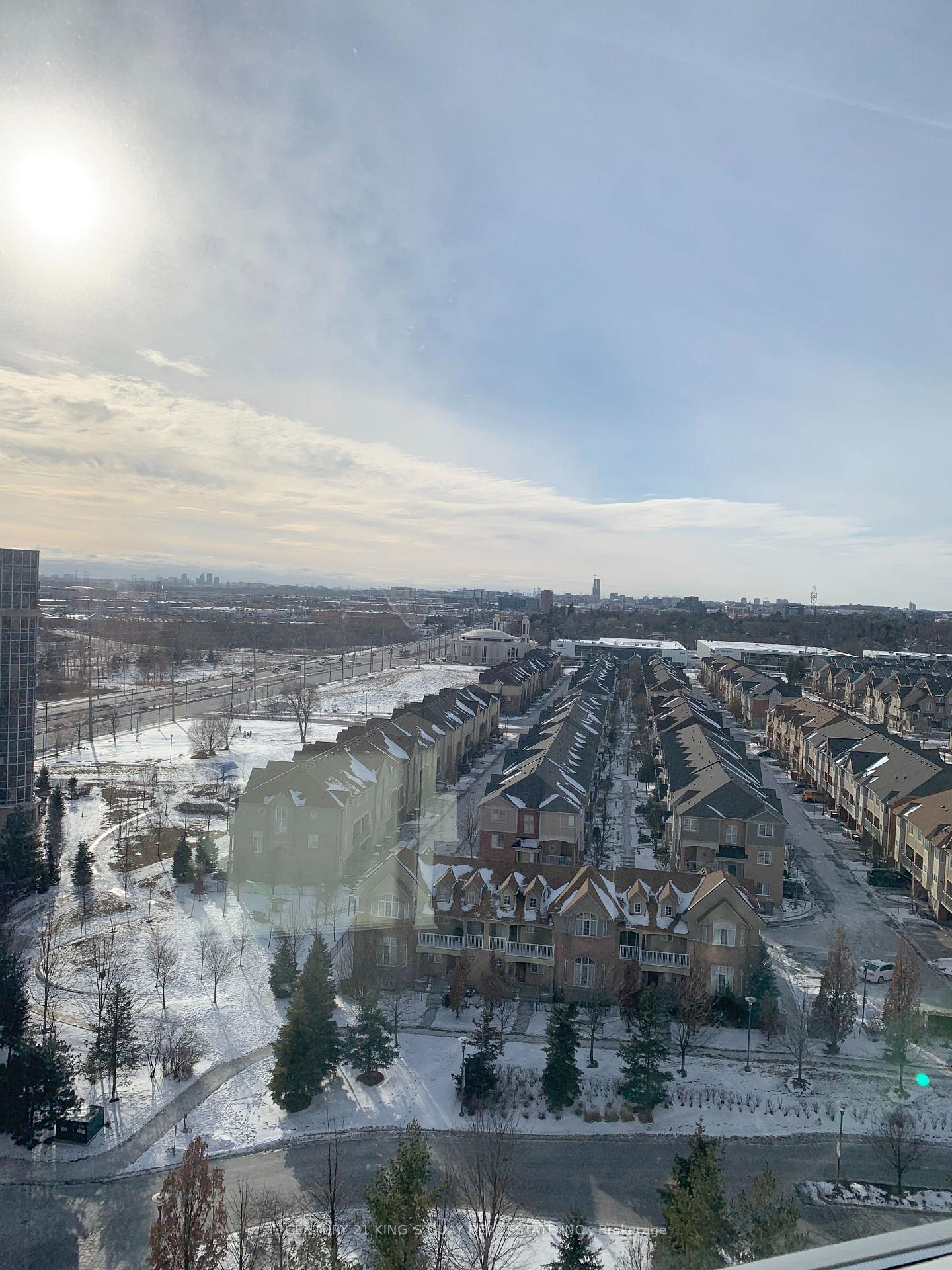 Photo 10 of Unit 1606, 33 Cox Boulevard, Markham, Unionville — HOMEH