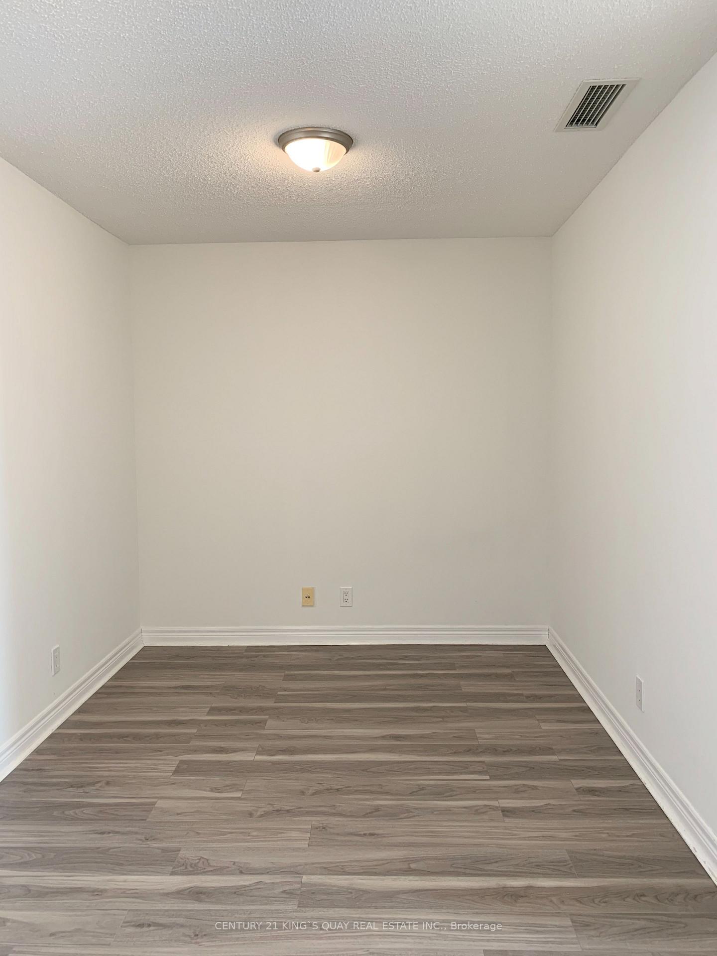 Photo 14 of Unit 1606, 33 Cox Boulevard, Markham, Unionville — HOMEH