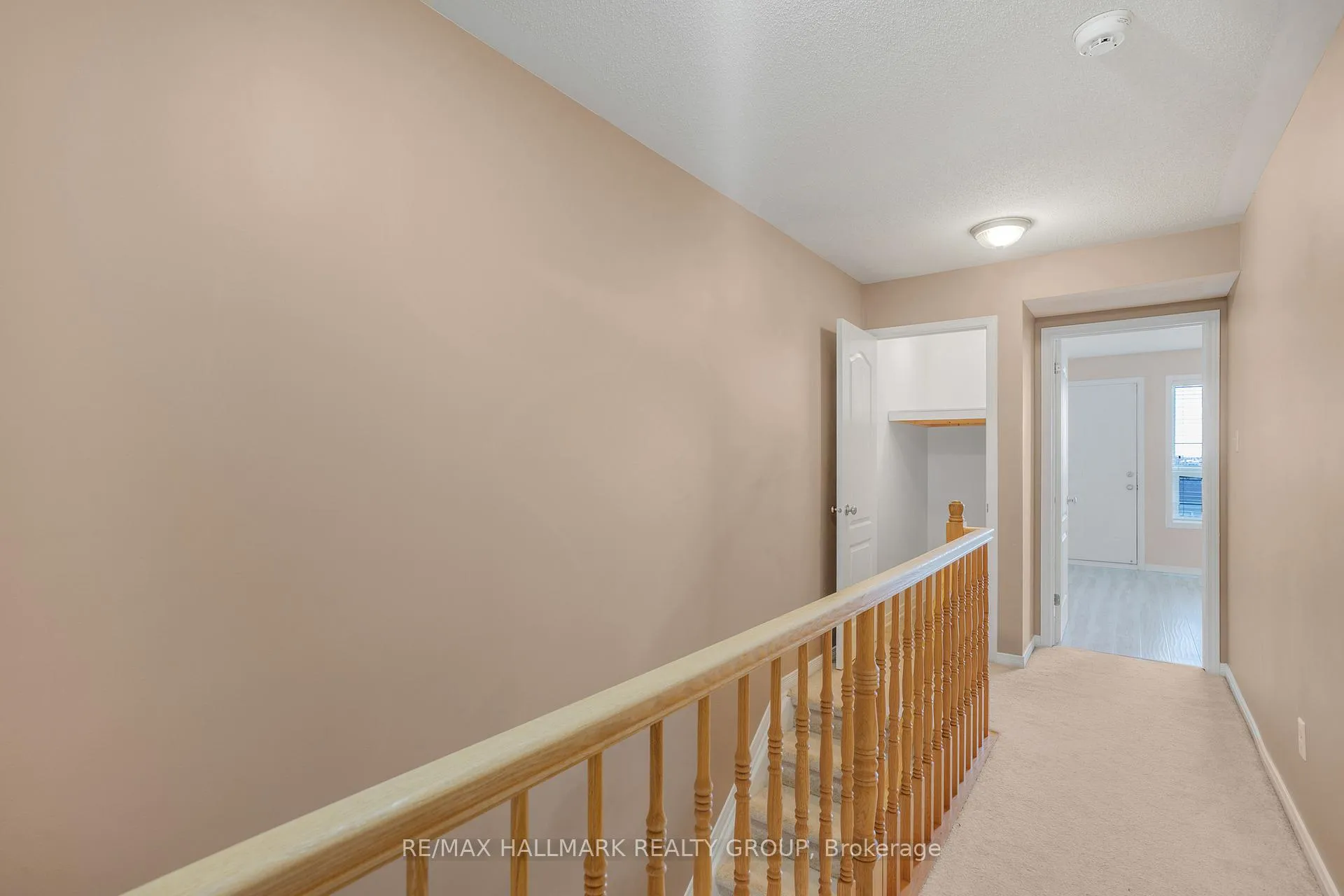Photo 24 of 584 Lakeridge Drive, Ottawa, Avalon East — HOMEH