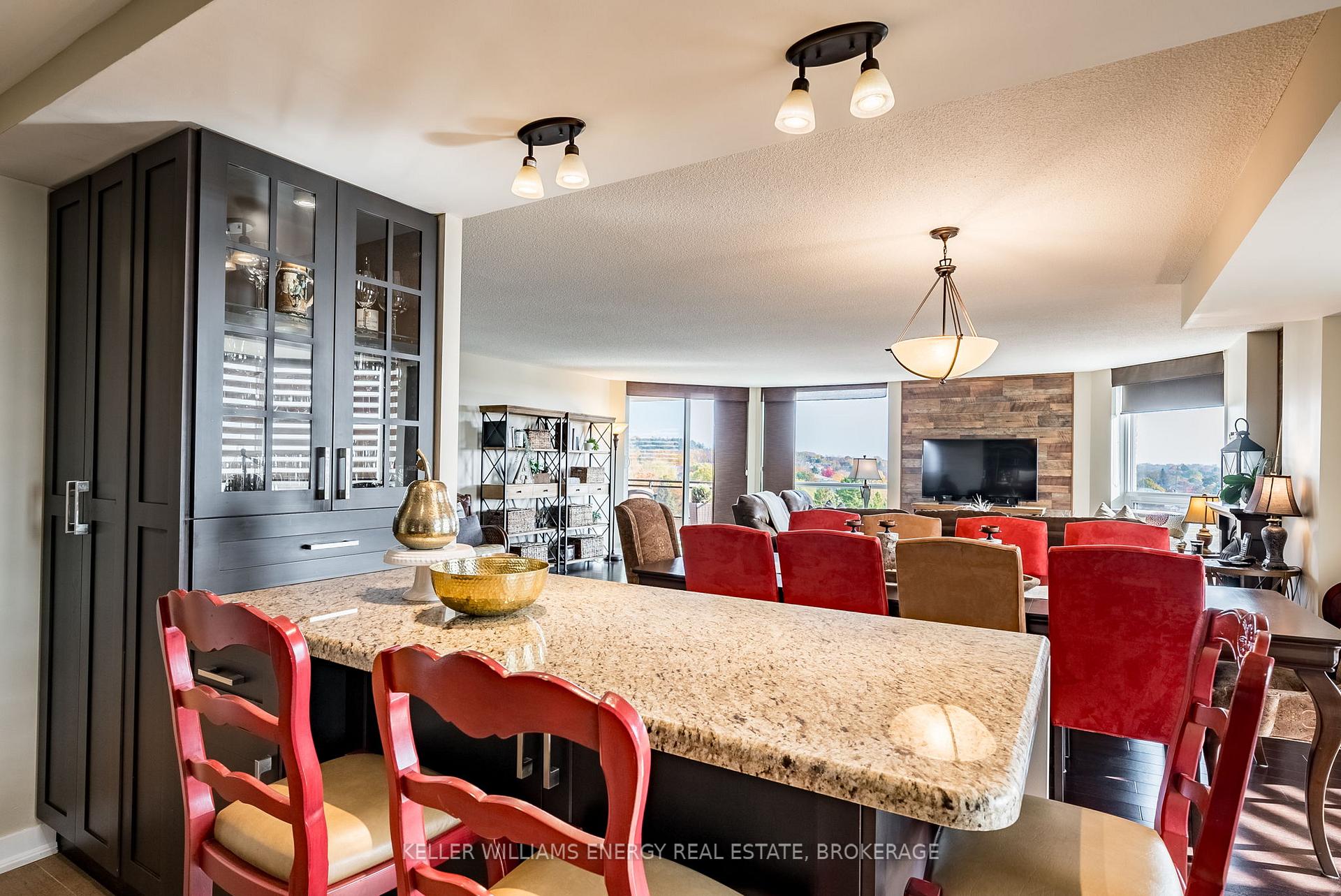 Photo 12 of Unit 704, 700 Wilson Road N, Oshawa, Centennial — HOMEH