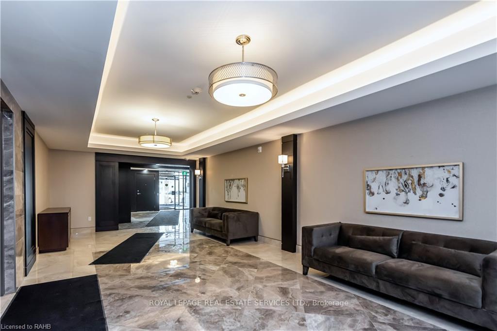 Photo 6 of Unit 323, 101 Shoreview Place, Hamilton, Stoney Creek — HOMEH
