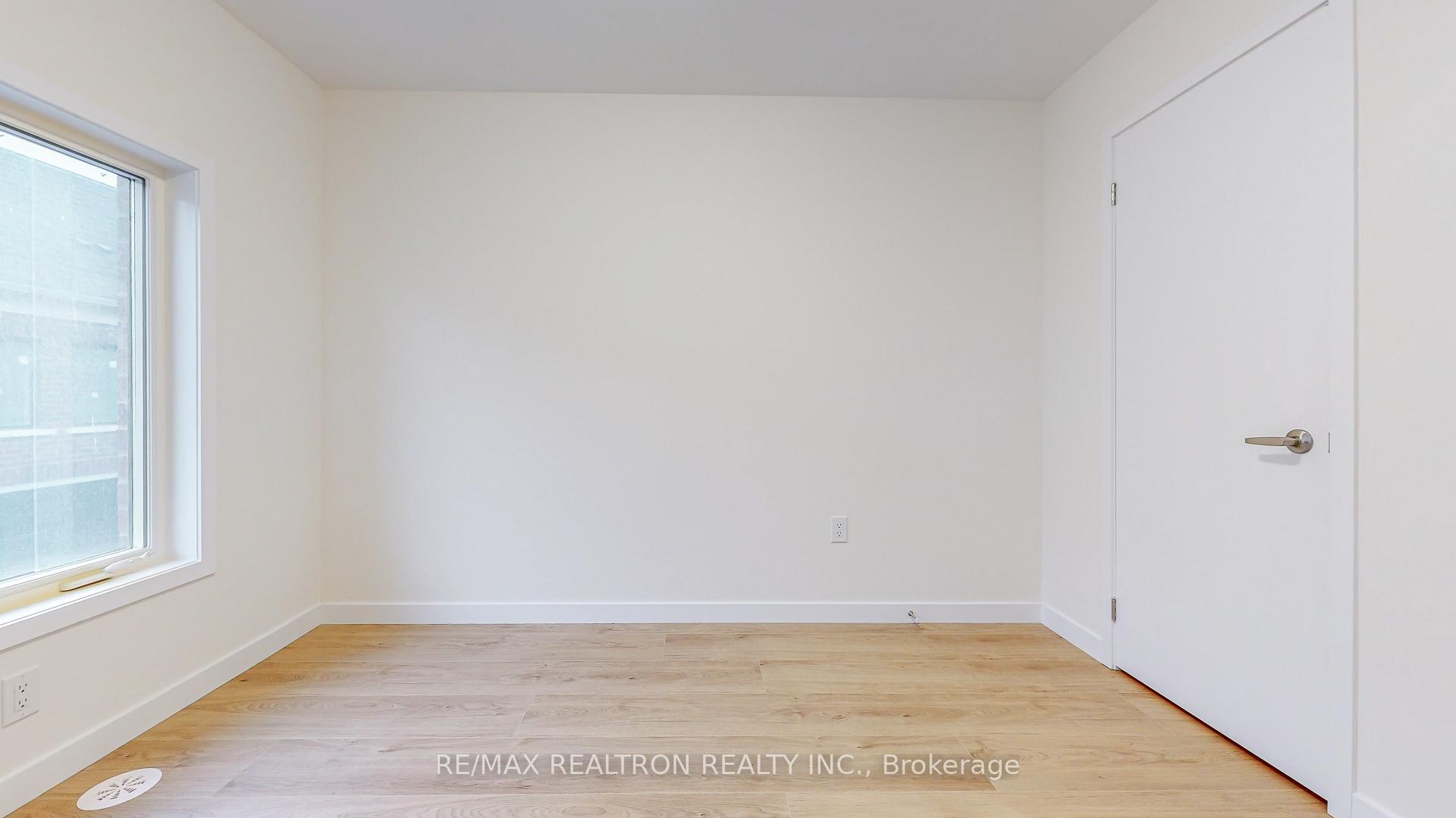 Photo 12 of 10262 Keele Street, Vaughan, Maple — HOMEH