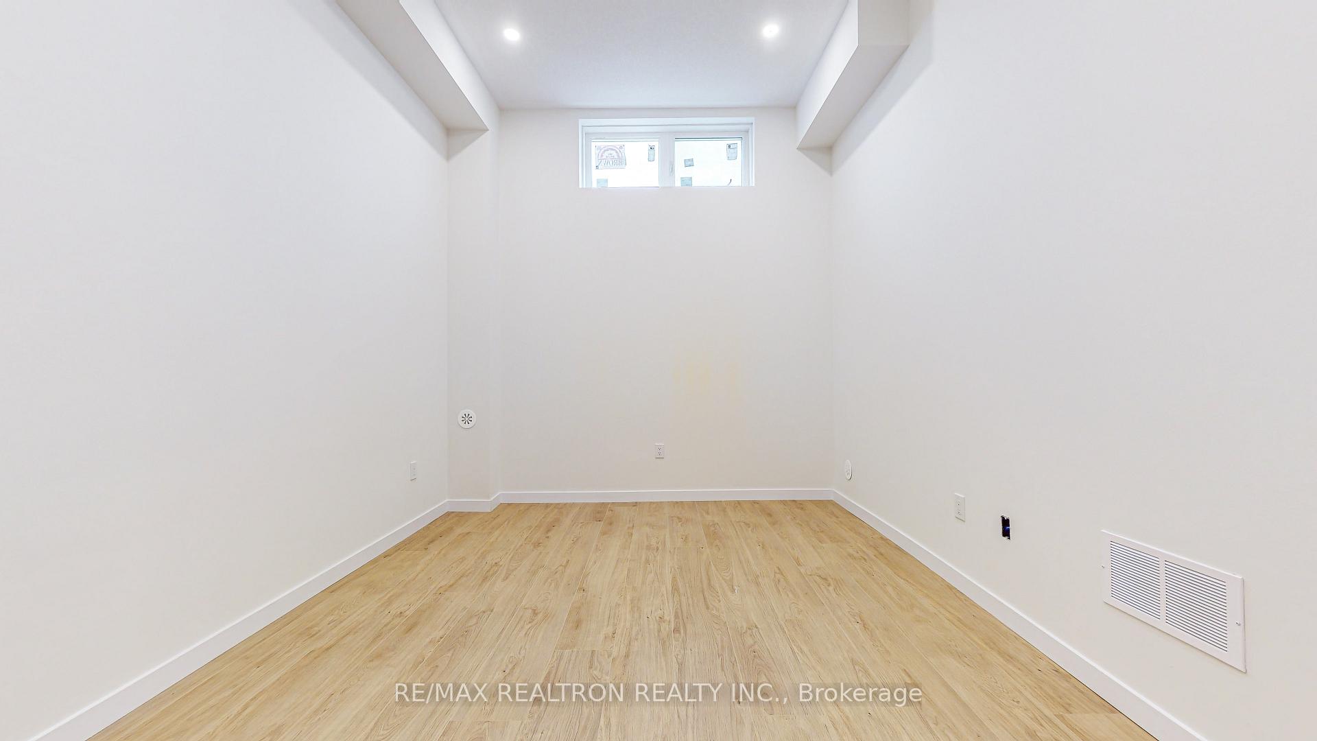 Photo 22 of 10262 Keele Street, Vaughan, Maple — HOMEH