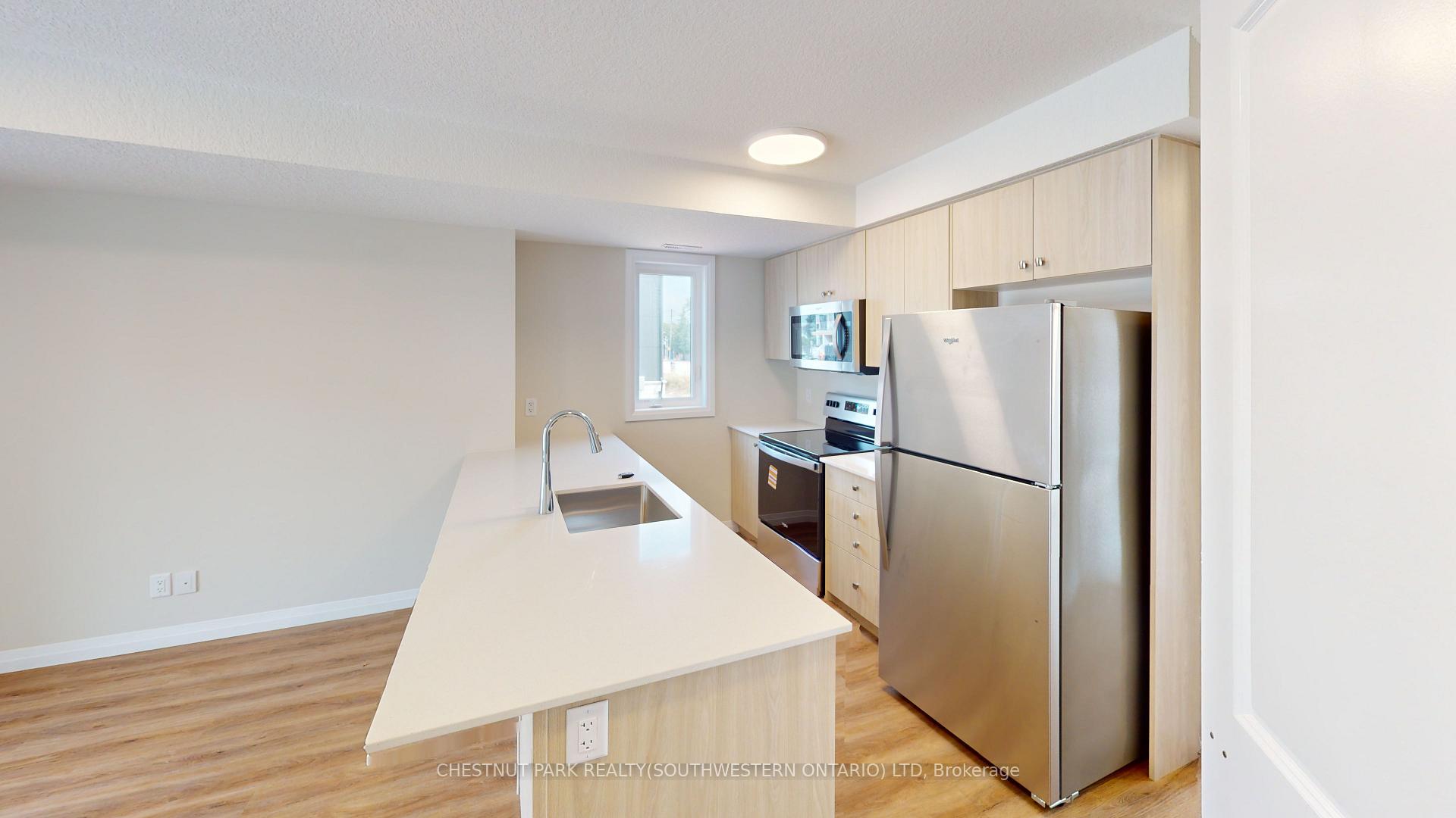 Photo 5 of Unit D3, 410 Northfield Drive W, Waterloo — HOMEH