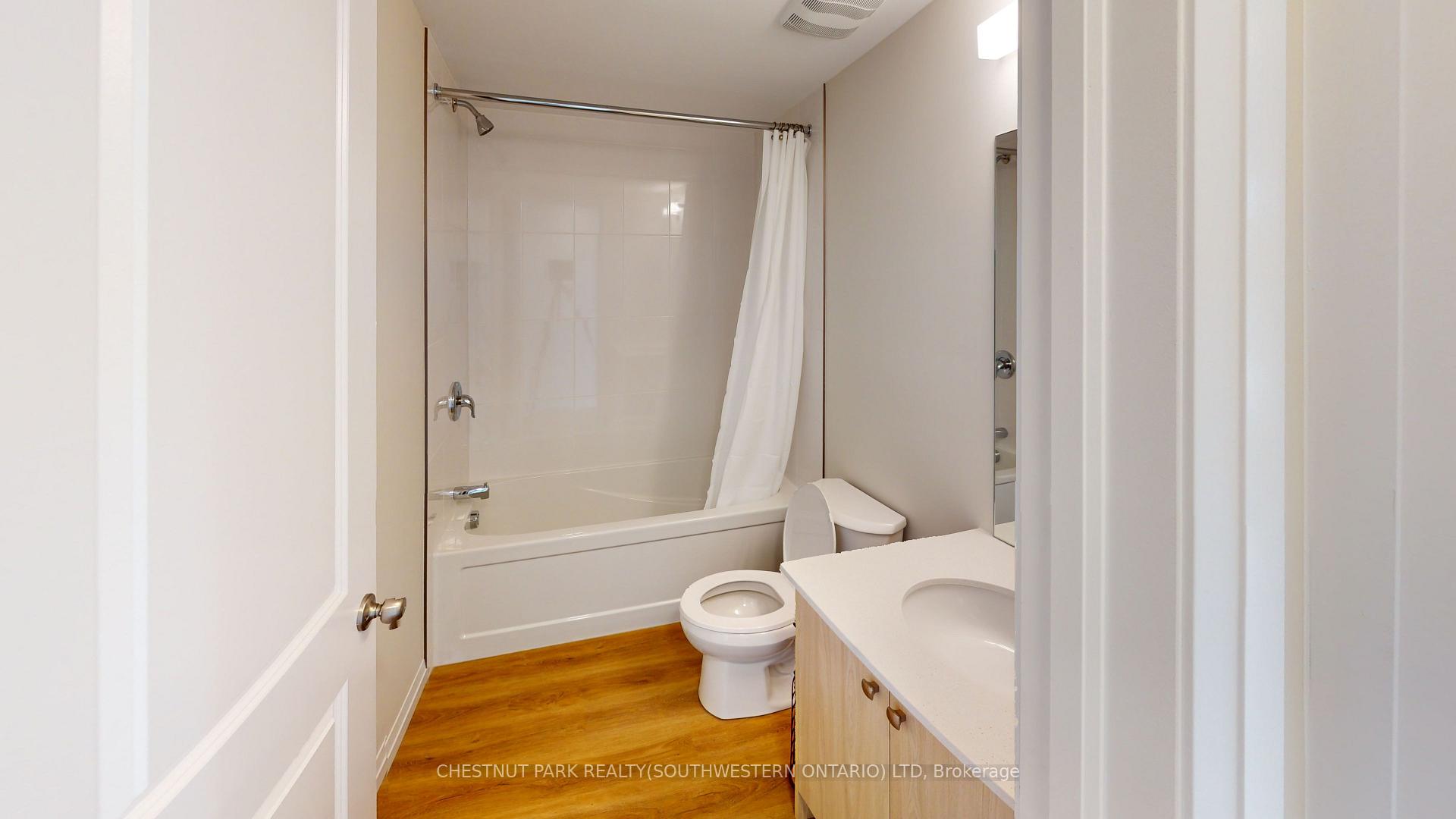 Photo 9 of Unit D3, 410 Northfield Drive W, Waterloo — HOMEH