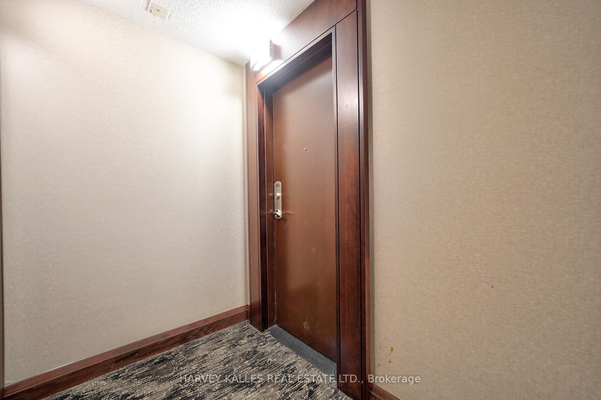 Photo 5 of Unit 1002, 2181 Yonge Street, Toronto, Mount Pleasant West — HOMEH