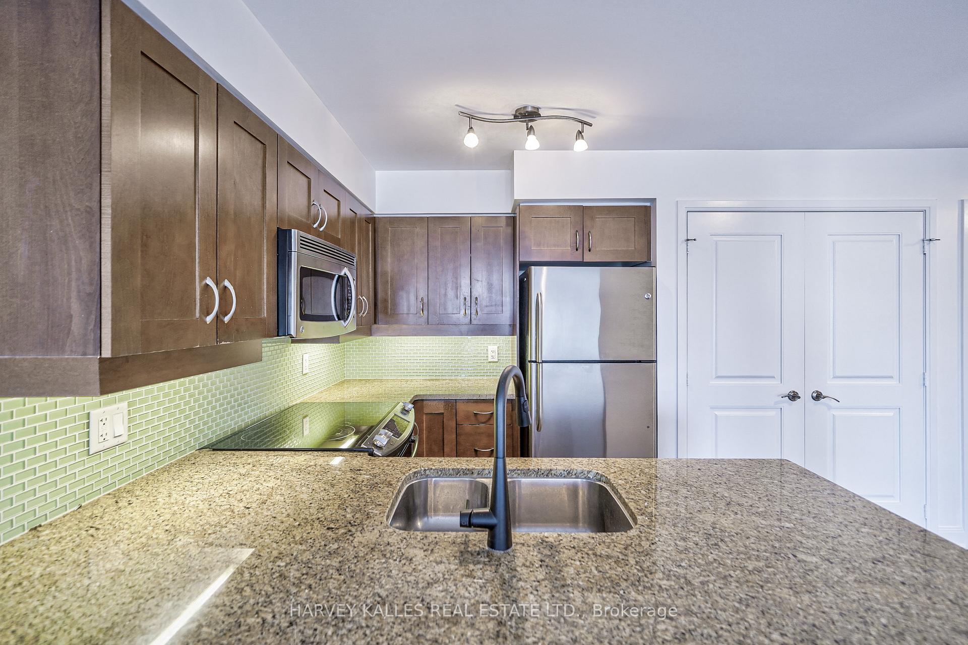 Photo 13 of Unit 1002, 2181 Yonge Street, Toronto, Mount Pleasant West — HOMEH