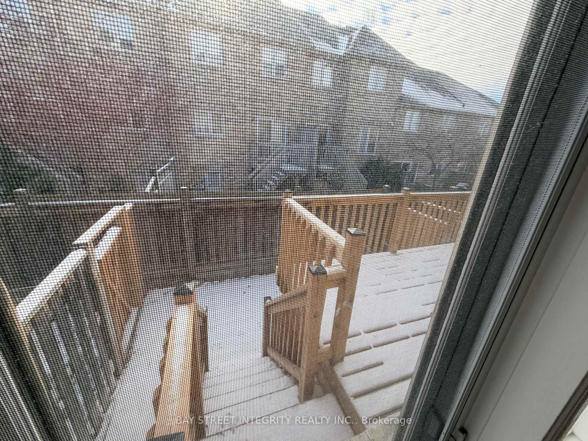 Photo 5 of Unit 4, 15 Pottery Place, Vaughan, East Woodbridge — HOMEH