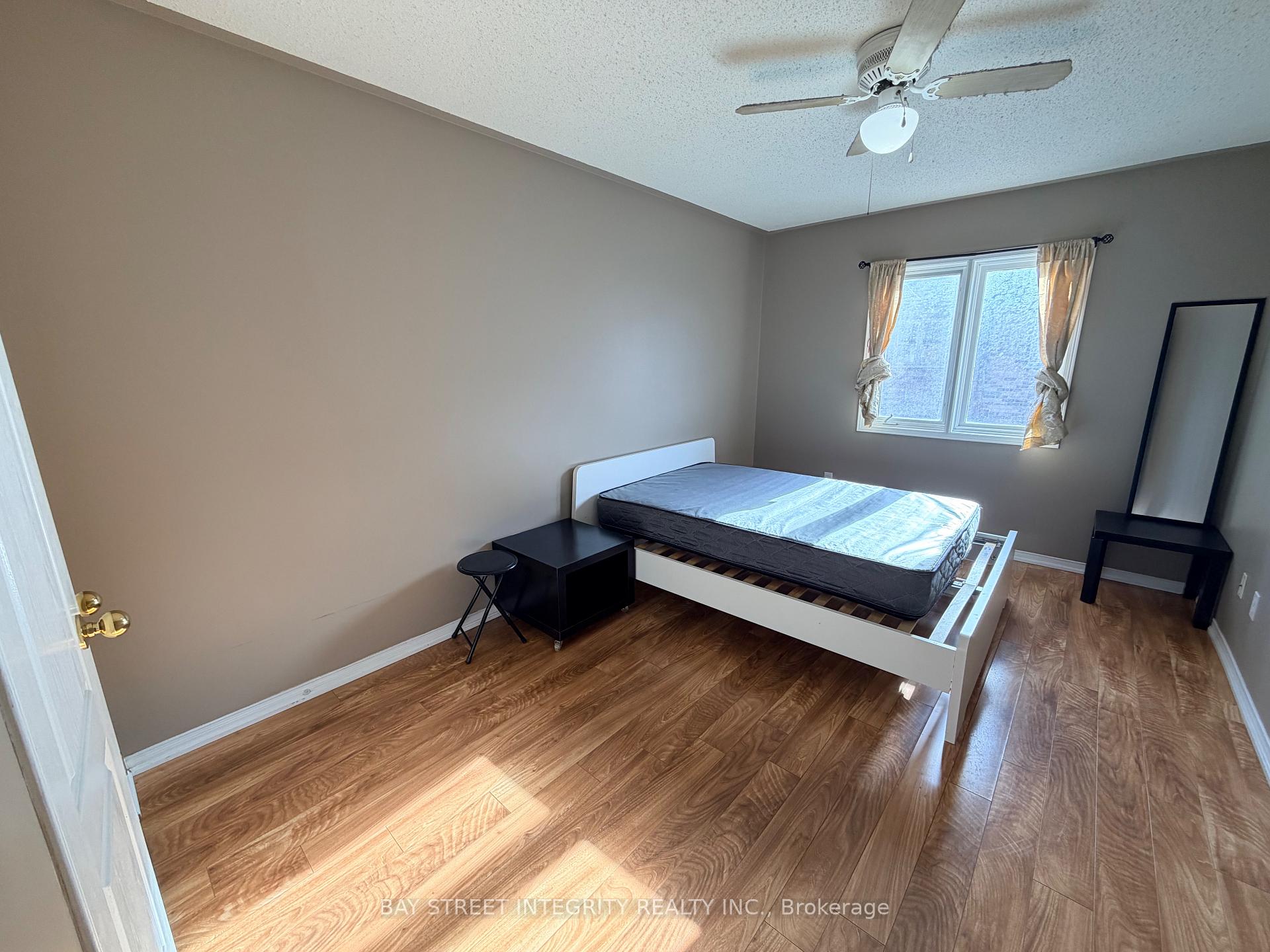 Photo 10 of Unit 4, 15 Pottery Place, Vaughan, East Woodbridge — HOMEH