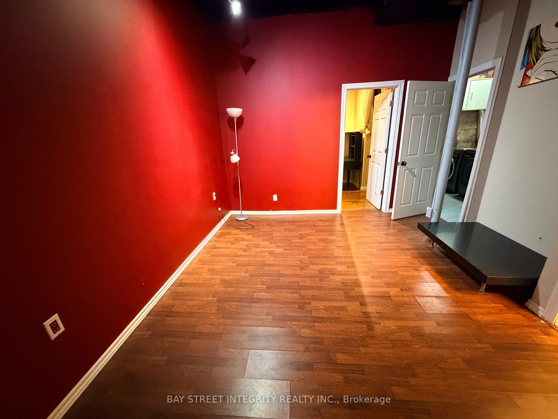 Photo 14 of Unit 4, 15 Pottery Place, Vaughan, East Woodbridge — HOMEH