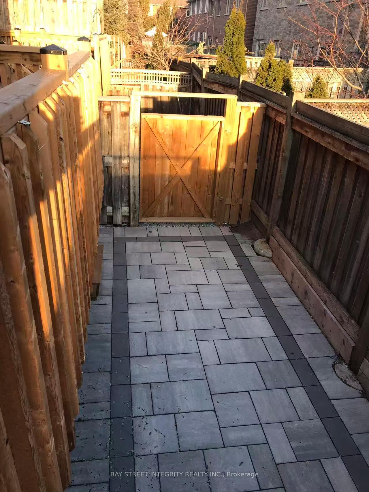 Photo 16 of Unit 4, 15 Pottery Place, Vaughan, East Woodbridge — HOMEH
