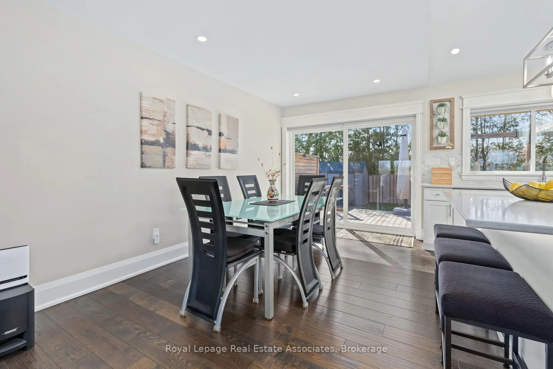 Photo 15 of 24 Stevens Crescent, Halton Hills, Georgetown — HOMEH
