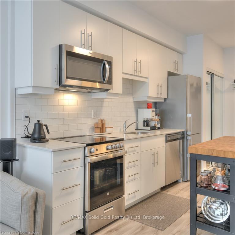 Photo 5 of Unit 204, 243 Northfield Drive E, Waterloo — HOMEH